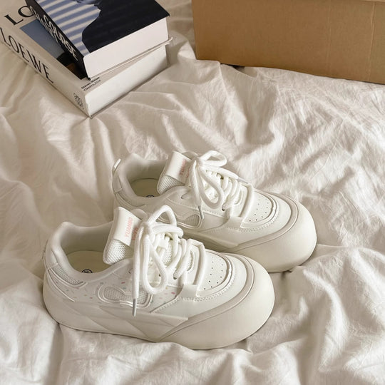 Damen Sportliche Sneakers mit übergroßem Sohlenprofil und atmungsaktiven Einsätzen R&B