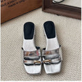 Damen Mules im modernen Metallic-Look mit verziertem Riemendesign R&B