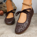 Damen Mokassins mit floralem Cut-Out-Design und verstellbaren Riemen R&B