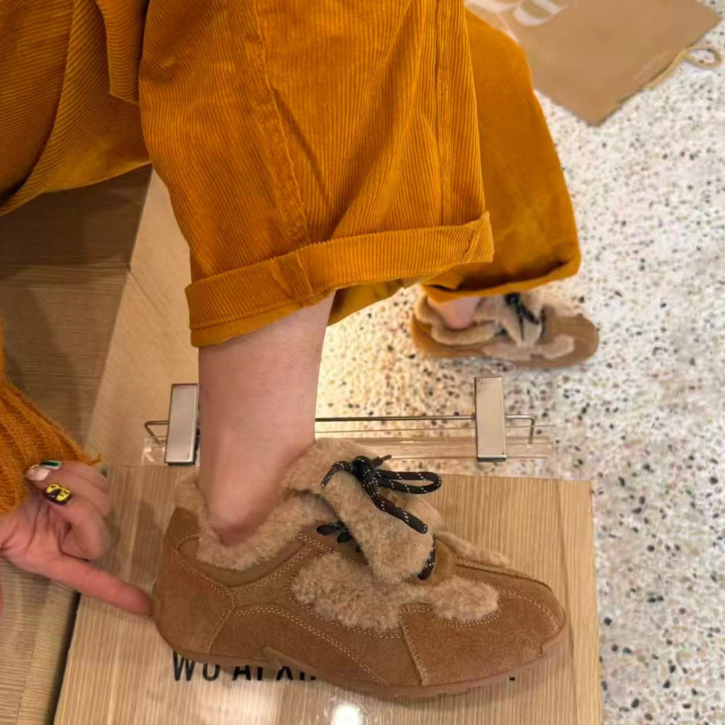 Damen Sneaker mit kuscheligem Lammfell und rutschfester Sohle R&B