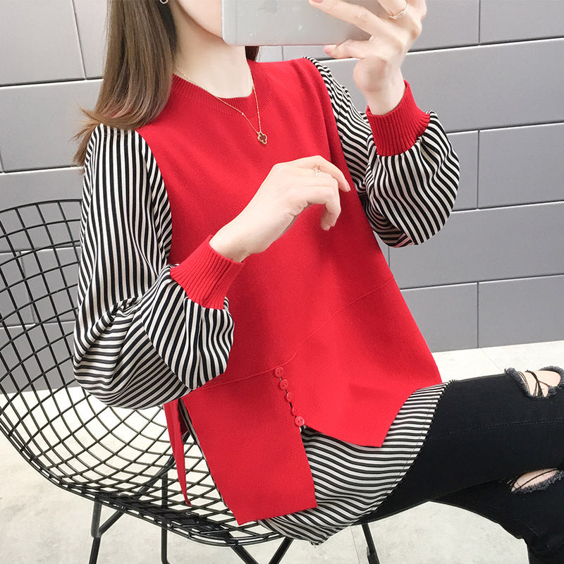Damen Layered Sweatshirt mit gestreiften Ärmeln und Knopfdetails R&B