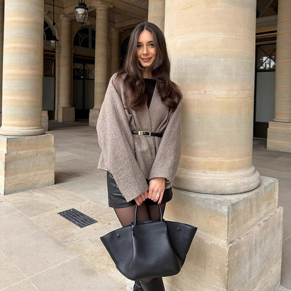 Damen Oversized Wolljacke mit Gürtel und weiten Ärmeln R&B