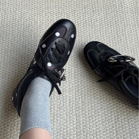 Damen sportive Sneakers mit einzigartigem Punktedesign und stabiler Sohle R&B