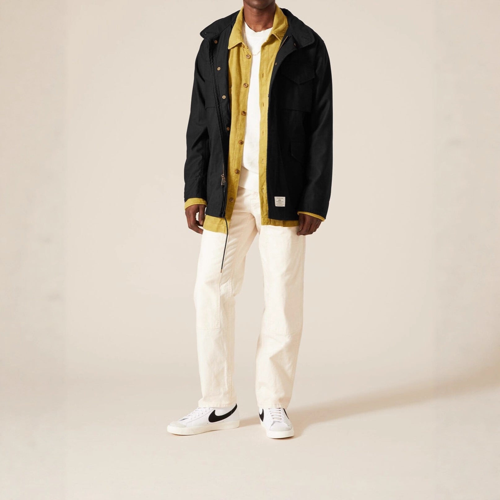 Herren Funktionsjacke mit praktischen Taschen und abnehmbarem Kapuzenkragen R&B