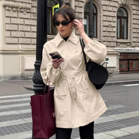 Damen Utility-Jacke im modernen Design mit Gürteldetails und großen Taschen R&B