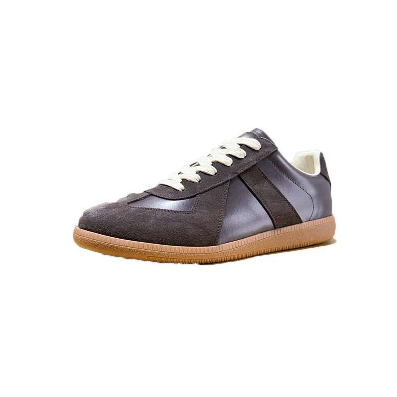 Damen modische Sneakers aus hochwertigem Wildleder mit sportlichem Akzent von R&B