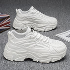 Damen Sportliche Sneaker mit dämpfender Laufsohle und atmungsaktiven Einsätzen EB