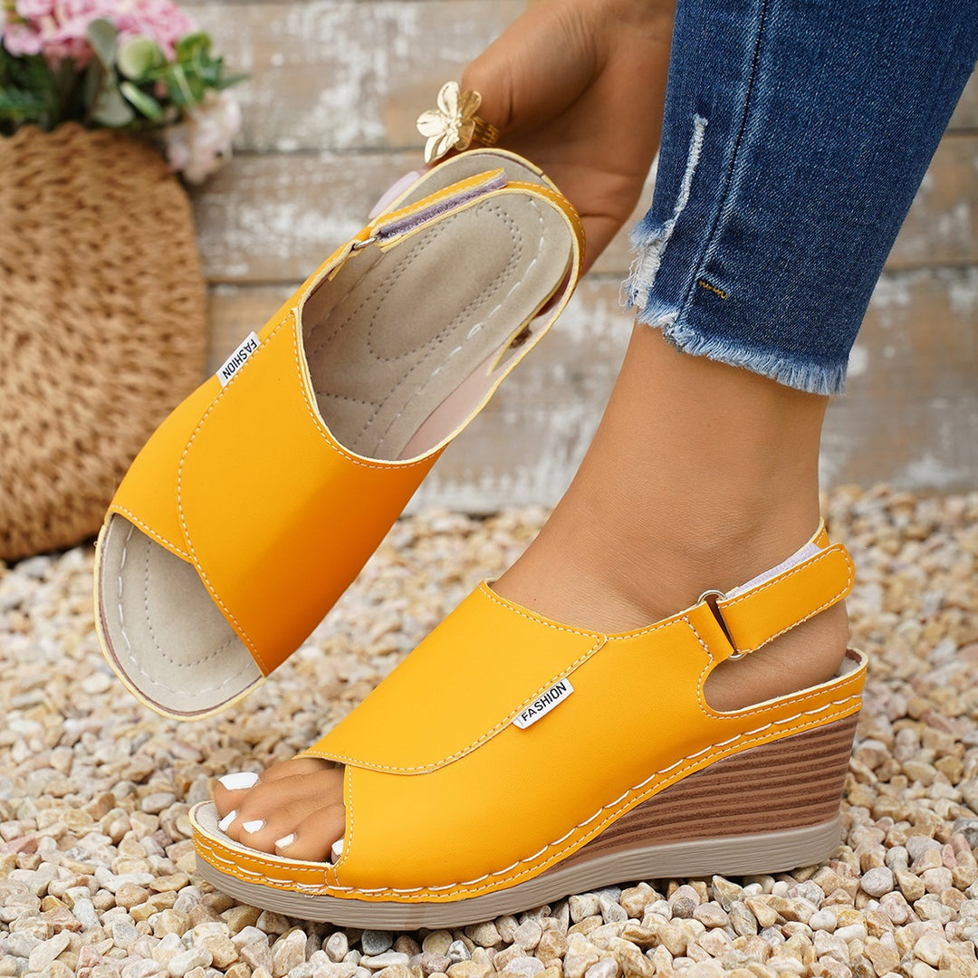 Damen Wedge-Sandalen mit offenem Zehenbereich und verstellbarem Riemen R&B