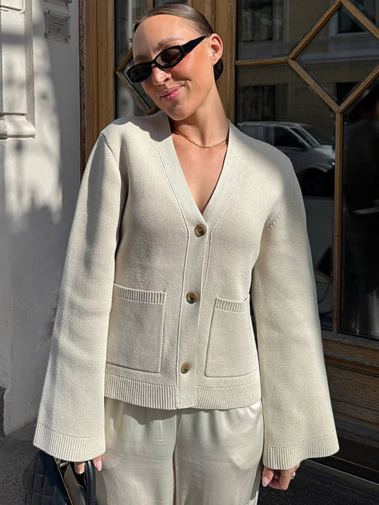 Damen lässige Strickjacke mit weitgeschnittenen Ärmeln und Knopfdetail R&B