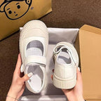 Damen Sneakers mit verstellbarem Riemen und dämpfender Laufsohle R&B