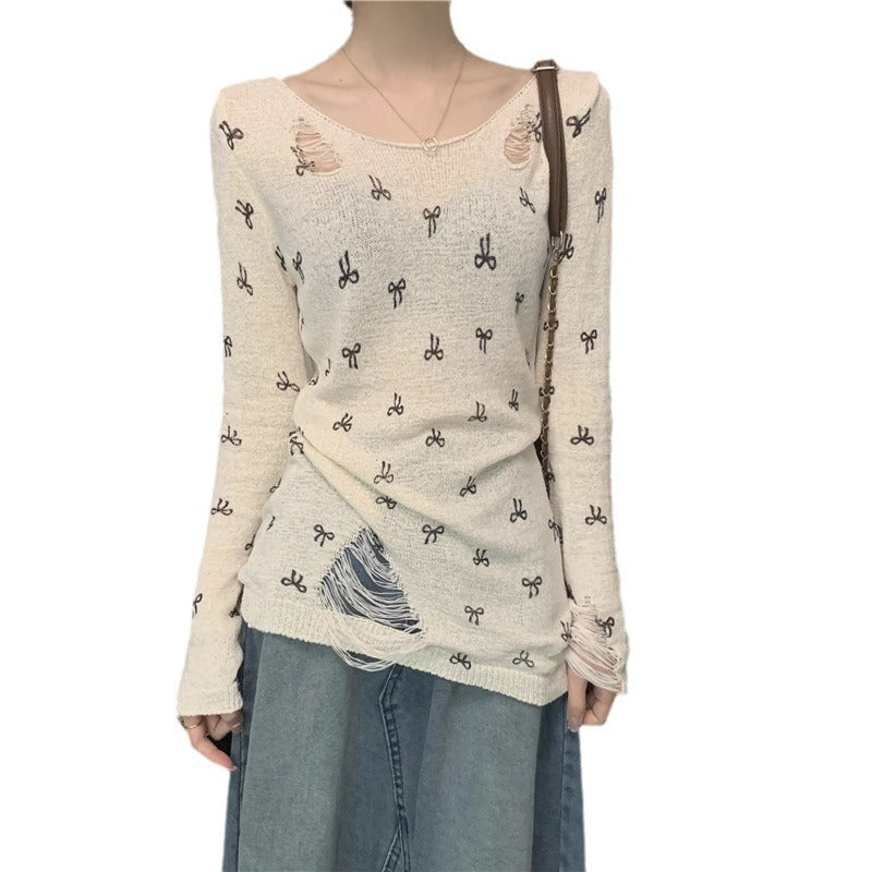Damen Langarmshirt mit modischen Rissen und verspieltem Motiv R&B