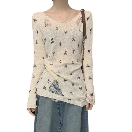 Damen Langarmshirt mit modischen Rissen und verspieltem Motiv R&B