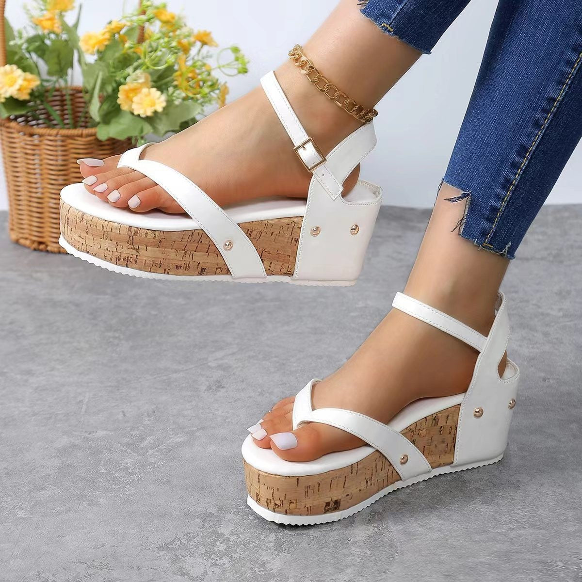 Damen Keil-Sandalen mit elastischem Riemendesign und korkähnlicher Sohle R&B