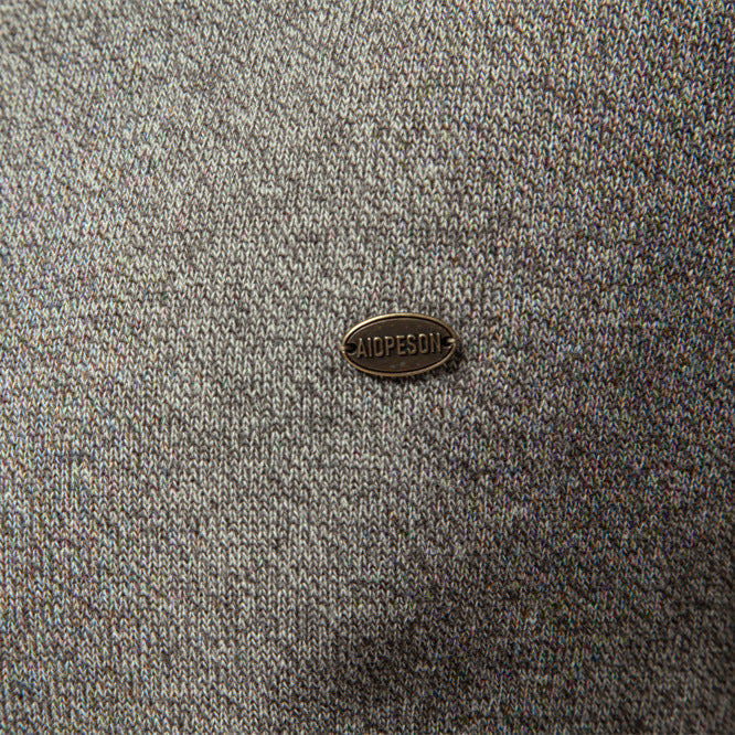 Herren Strickjacke mit modernem Stehkragen und praktischen Knöpfen