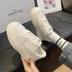 Damen Plateau-Sneaker mit stylischem Kontrastdetails und komfortabler Dämpfung R&B