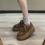 Damen modische Platform Sneakers mit robustem Sohlenprofil und klassischem Design R&B