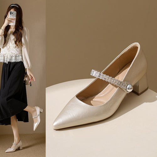 Damen spitze Pumps mit verziertem Riemchen und elegantem Blockabsatz R&B
