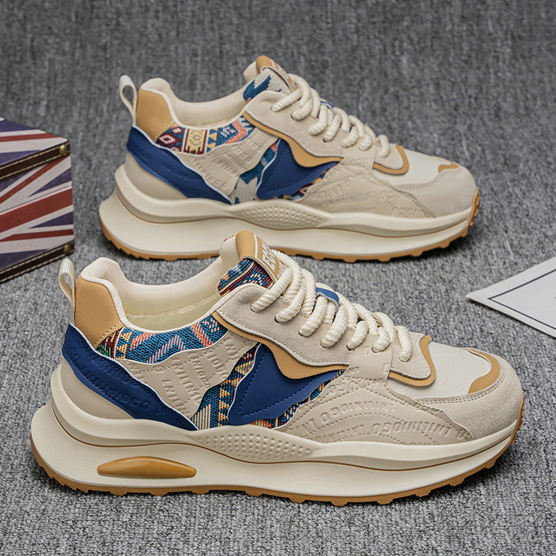 Damen Sportliche Sneakers mit geometrischem Obermaterial und dämpfender Profilsohle