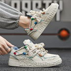 Damen Bequeme Sneaker mit modischem Design und einzigartigen Schnürdetails R&B