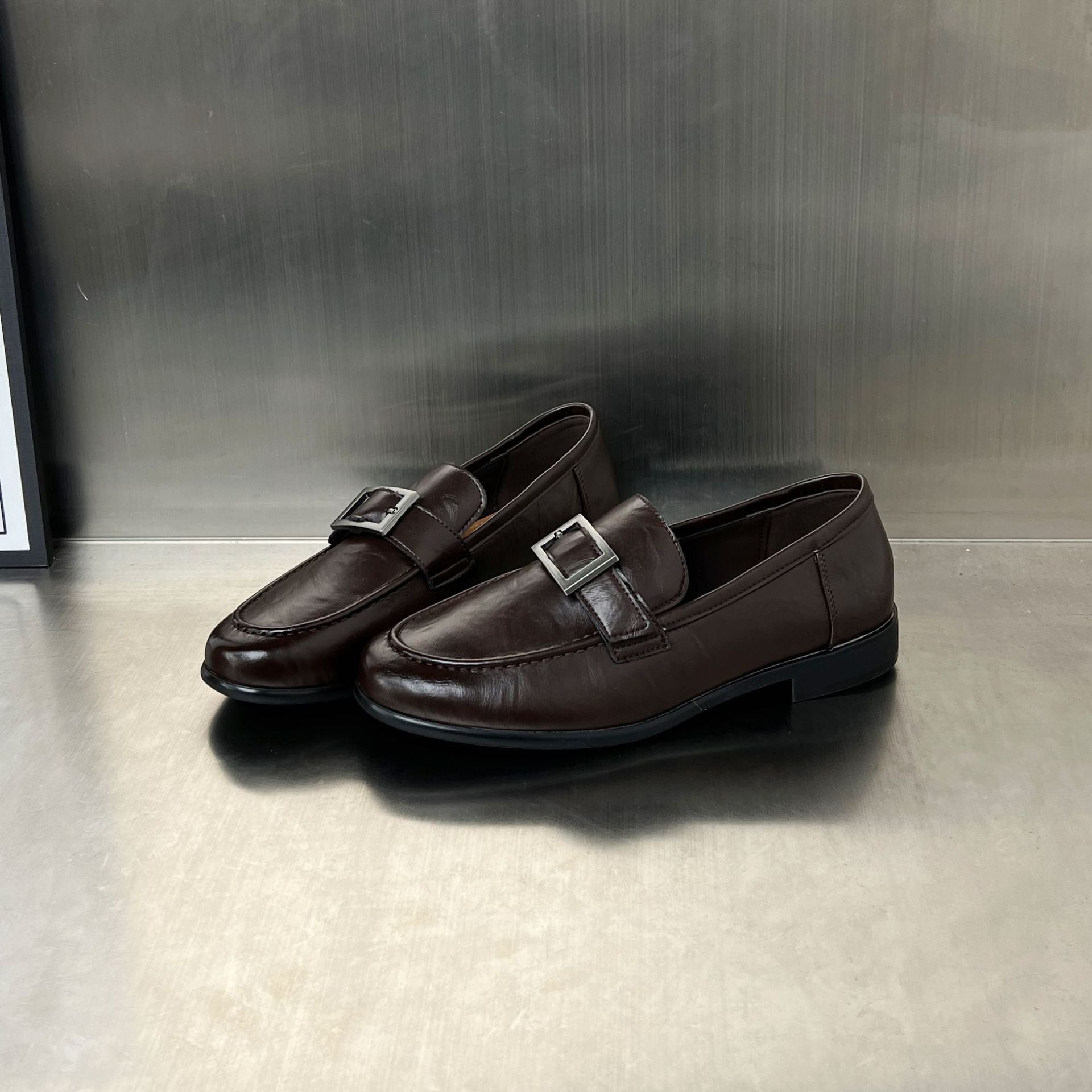 Damen elegante Mokassins mit modischer Schnallenverzierung R&B