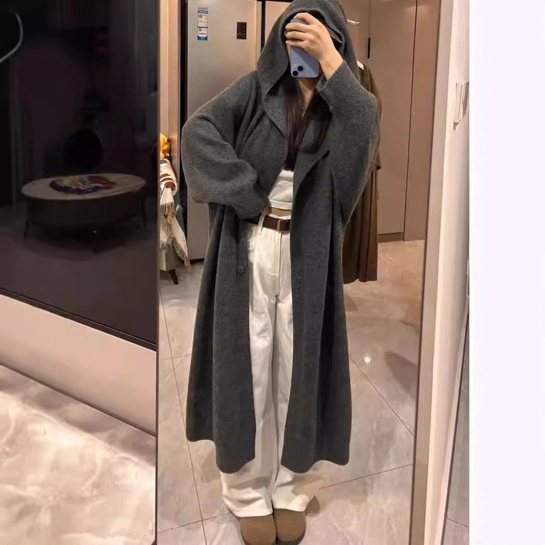 Damen Langer Strickcardigan mit Kapuze und praktischen Knöpfen