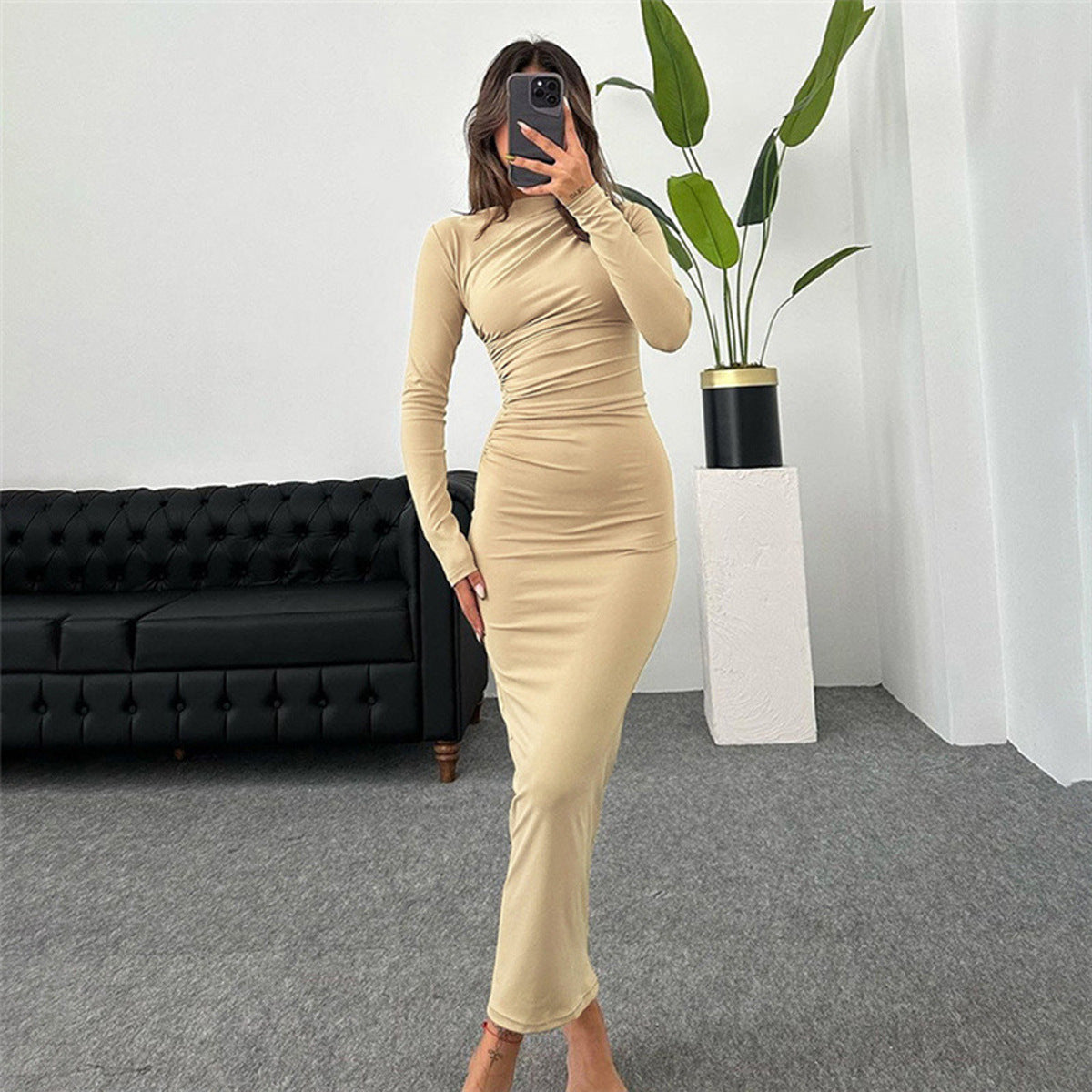 Damen Elegantes, figurbetontes Maxikleid mit innovativem Drapé R&B