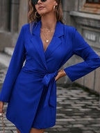 Damen Wickelkleid mit tailliertem Schnitt und breitem Kragen R&B