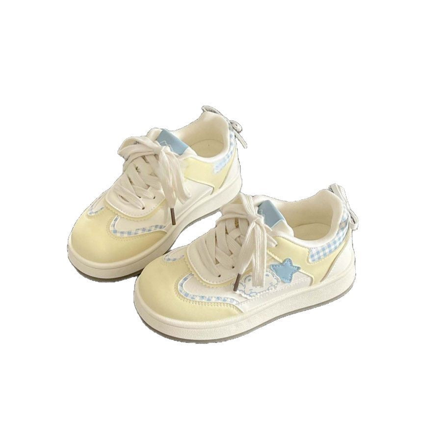 Damen Trendige Designer-Sneaker mit verspielten Details und bequemer Sohle R&B