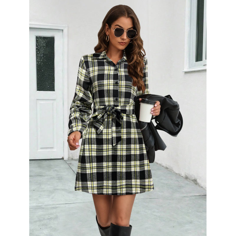 Damen Hemdblusenkleid mit karriertem Muster und Bindegürtel R&B