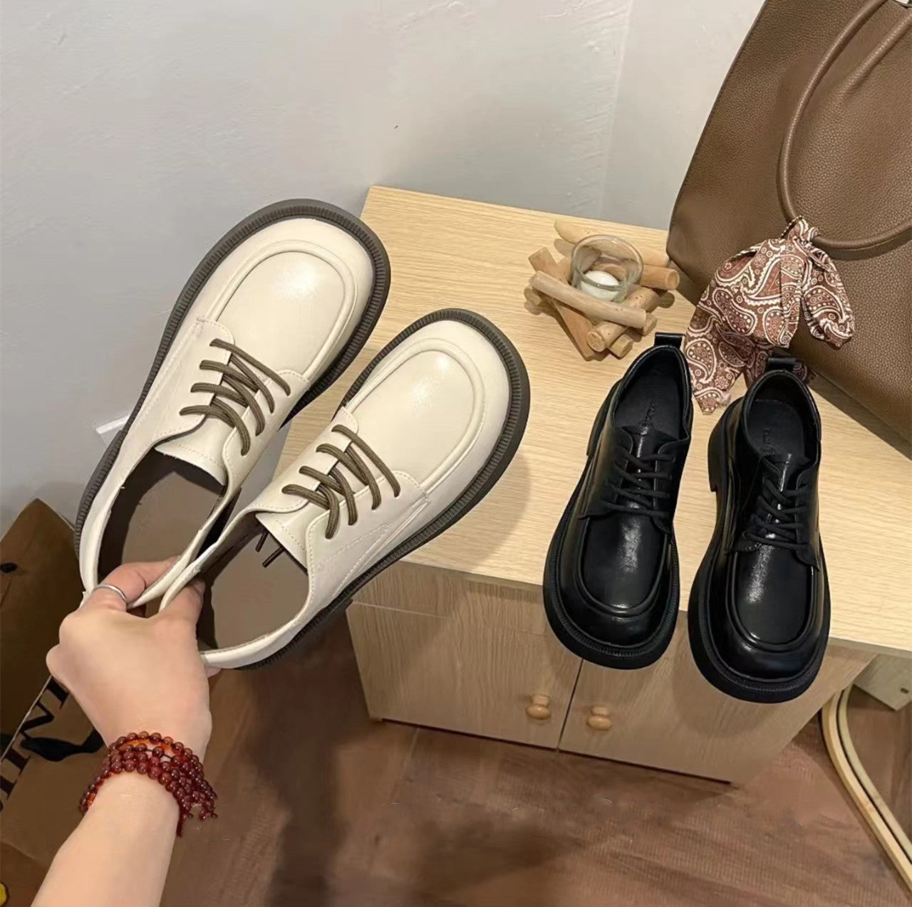 Damen Komfortable Schnürschuhe mit innovativem Design und rutschfester Sohle R&B