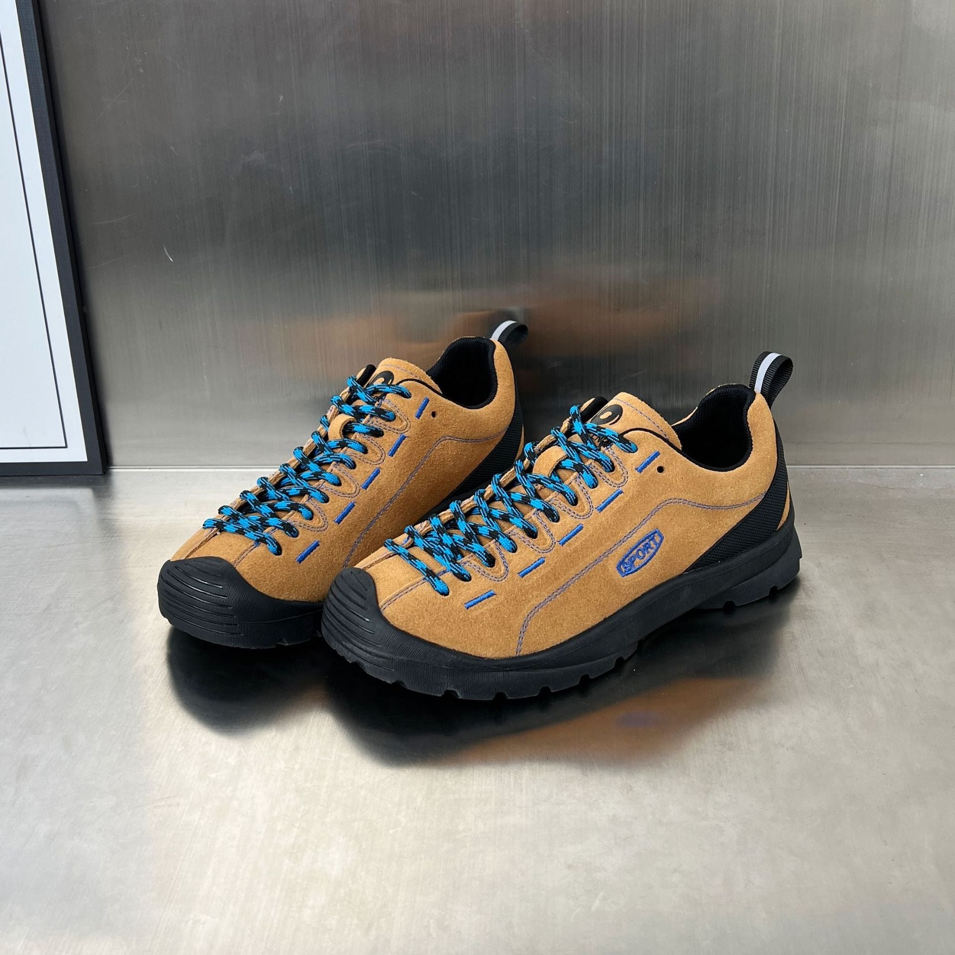 Damen Sportliche Wanderschuhe mit rutschfester Sohle und stabiler Verarbeitung R&B