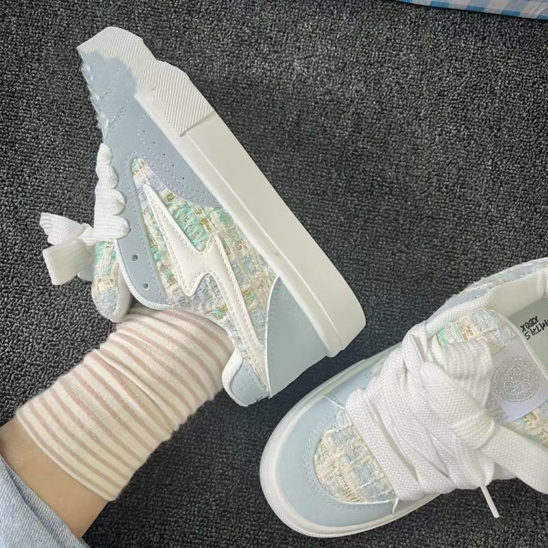 Damen modische Sneakers mit einzigartiger Textur und komfortabler Sohle