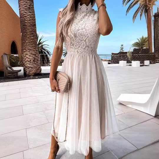 Damen Spitzenkleid mit hohem Kragen und schwungvollem Rock R&B