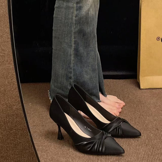 Damen Elegante Slingpumps mit asymmetrischem Detail und schmalem Absatz R&B