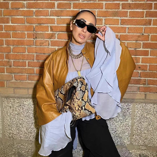 Damen Fließendes Rüschenshirt mit eleganten Details R&B