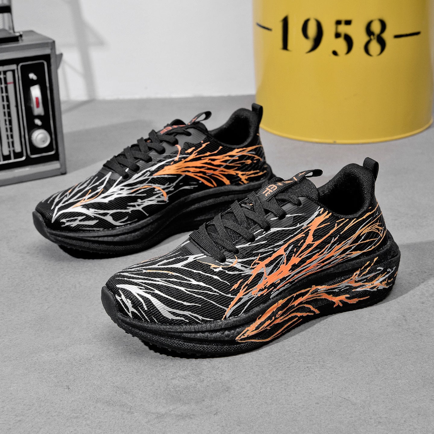 Damen Leichte Trend-Sneaker mit dynamischem Design von R&B