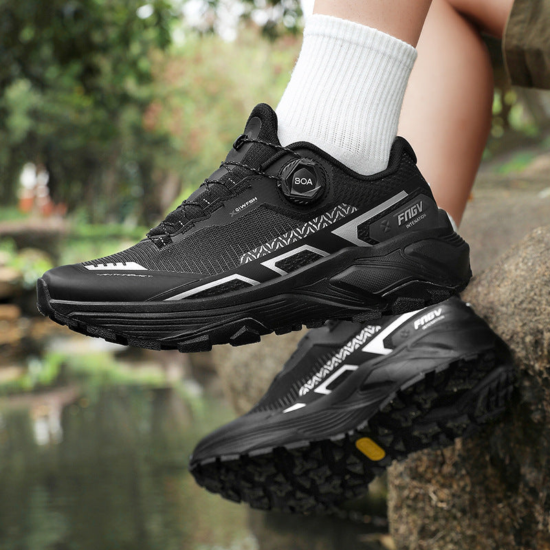 Damen Trailrunning Schuhe mit innovativem BOA-Verschlusssystem und dämpfender Sohle R&B