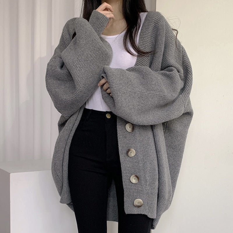 Damen Grobstrick Cardigan mit oversized Schnitt und dekorativen Knöpfen R&B