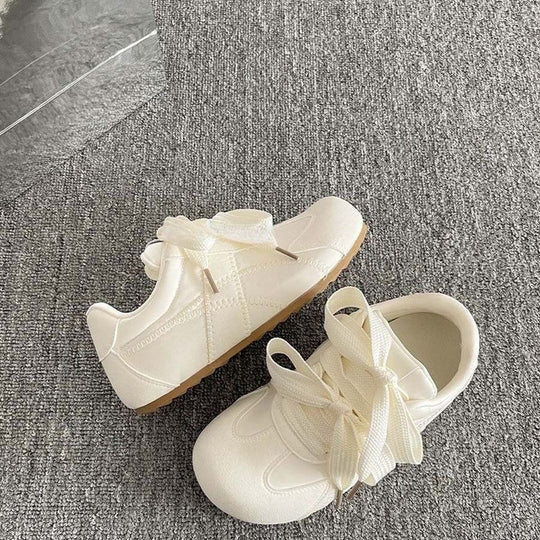 Damen modische Sneakers mit besonders weichem Obermaterial und einstellbarem Klettverschluss R&B
