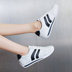 Damen Sportliche Sneakers mit atmungsaktivem Obermaterial und flexiblem Sohlenprofil R&B