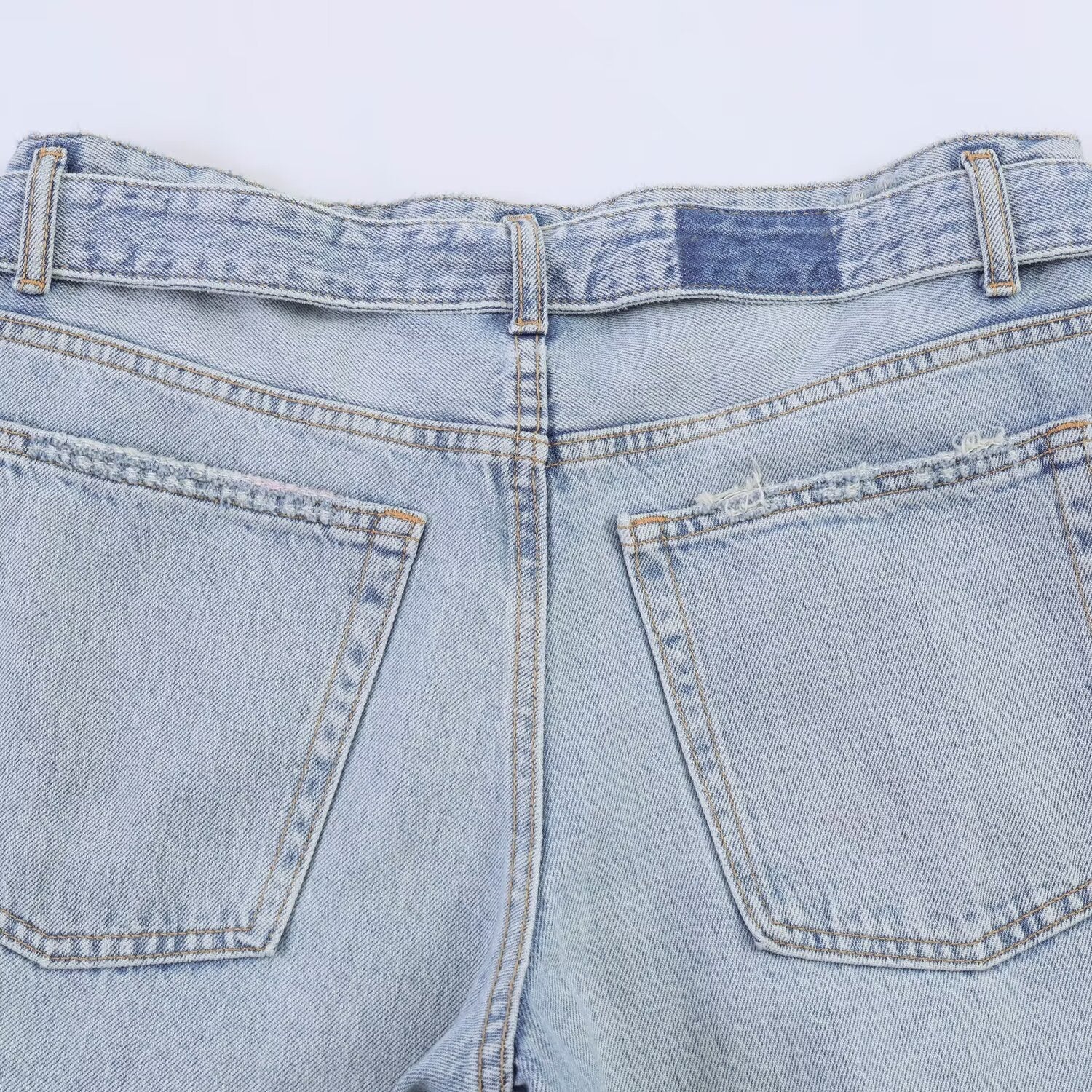 Damen weite Jeans im modernen Schnitt mit hohen Seitenöffnungen R&B