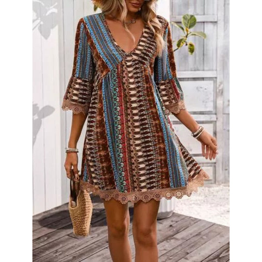 Damen Freizeitkleid mit lässigen Rüschendetails und buntem Muster R&B