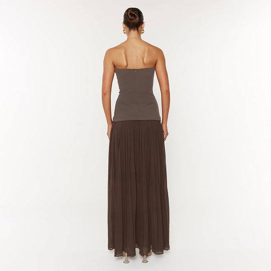 Damen Elegantes Maxikleid mit tiefem V-Ausschnitt und fließendem Rock R&B