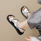 Damen bequeme Riemensandalen mit flexiblem Fußbett und anpassbarem Riemen