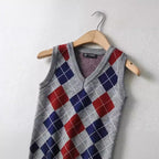 Damen Schickes Strickoberteil mit V-Ausschnitt und Karomuster R&B