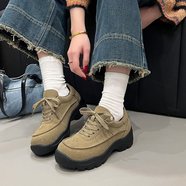 Damen Trail-Laufschuhe mit atmungsaktiver Obermaterialstruktur und dämpfender Sohle R&B