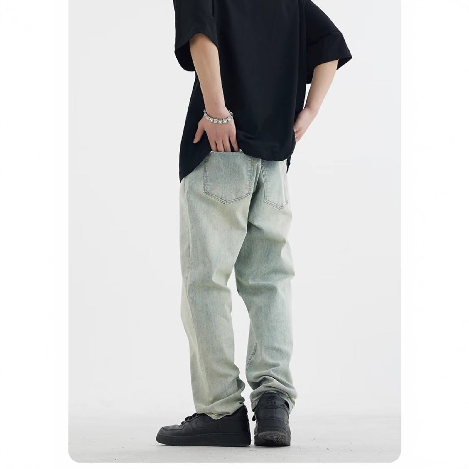 Herren lockere Denim-Jeans mit niedriger Bundhöhe