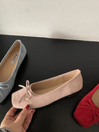 Damen Ballerinas aus hochwertigem Wildleder mit filigranem Schleifendetail R&B