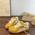 Damen Freizeit Sneakers mit weichem Wildleder und atmungsaktivem Obermaterial