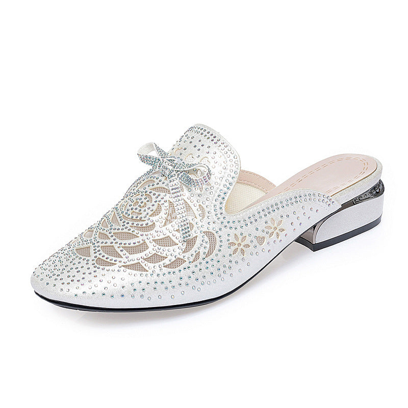 Damen Mules mit funkelndem Strassbesatz und elegantem Spitzenmuster R&B
